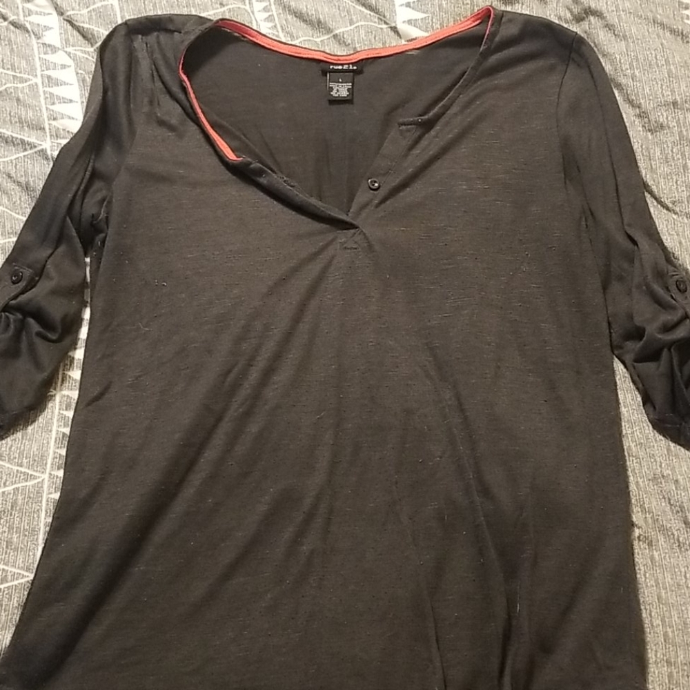 Women's 3/4 sleeve top